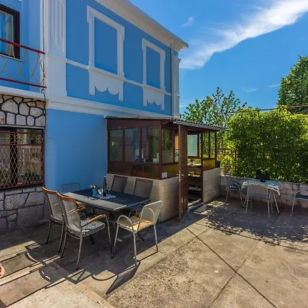 Rustikale Mit 2 Privatparkplaetzen, Grillbereich, Waschmaschine Сasa de vacaciones *
