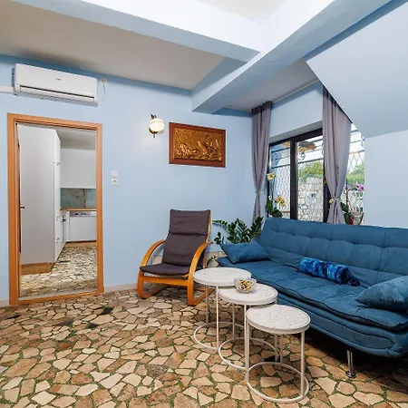 Rustikale Mit 2 Privatparkplaetzen, Grillbereich, Waschmaschine *