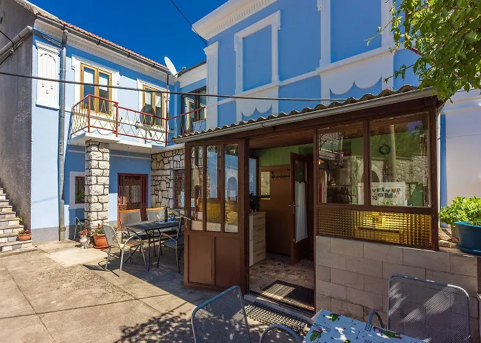 Rustikale Mit 2 Privatparkplaetzen, Grillbereich, Waschmaschine Сasa de vacaciones