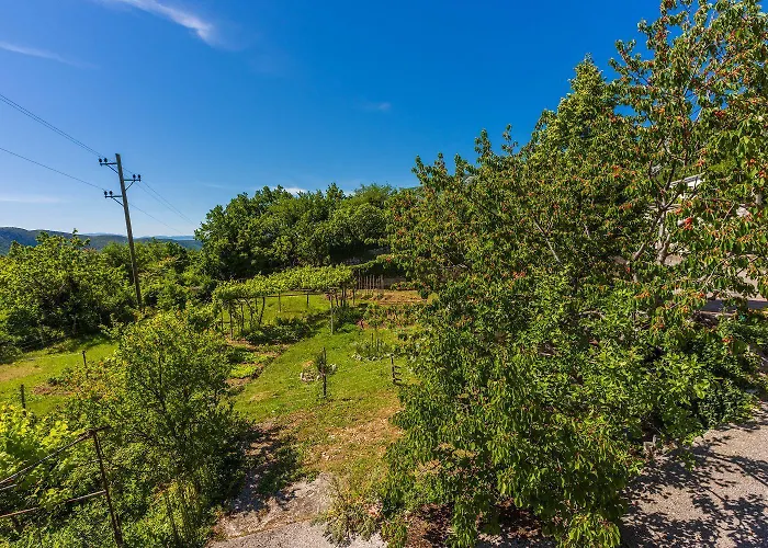 Rustikale Mit 2 Privatparkplaetzen, Grillbereich, Waschmaschine Holiday home