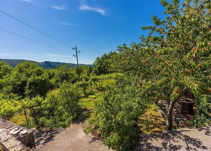Rustikale Mit 2 Privatparkplaetzen, Grillbereich, Waschmaschine